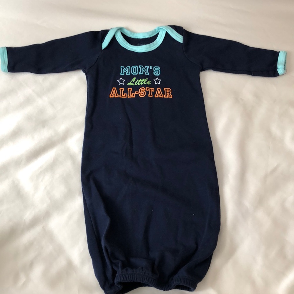 Luvable Friends Longsleeve Sleepgowns - 0-6 months - Picture 3 of 4